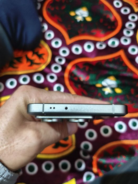 Xiaomi 14t pro срошний сотилади