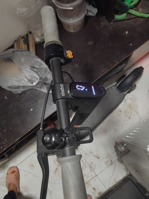 Продам самокат ninebot