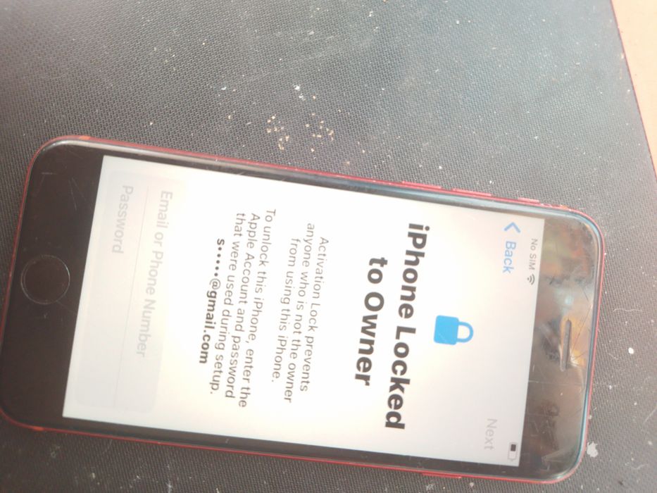 vând telefon iPhone 8 pentru piese