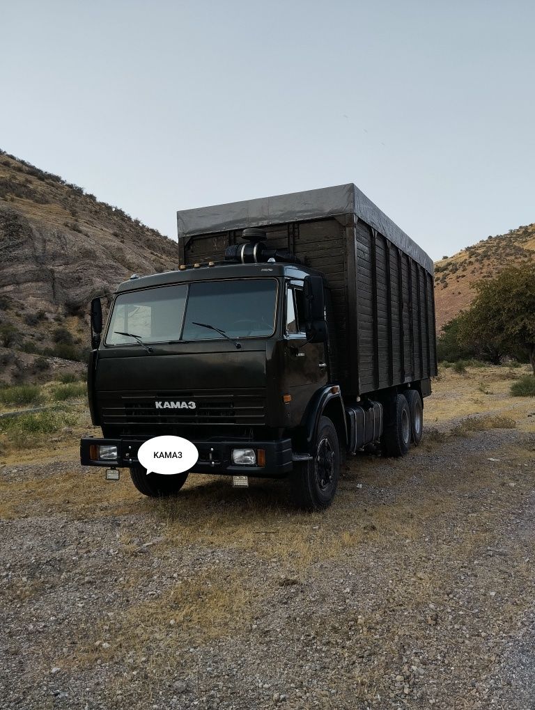 Kamaz srochna sotiladi
