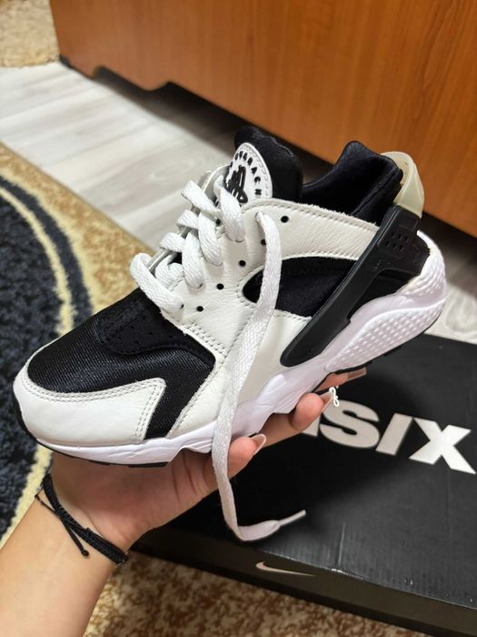 Nike Air Huarache