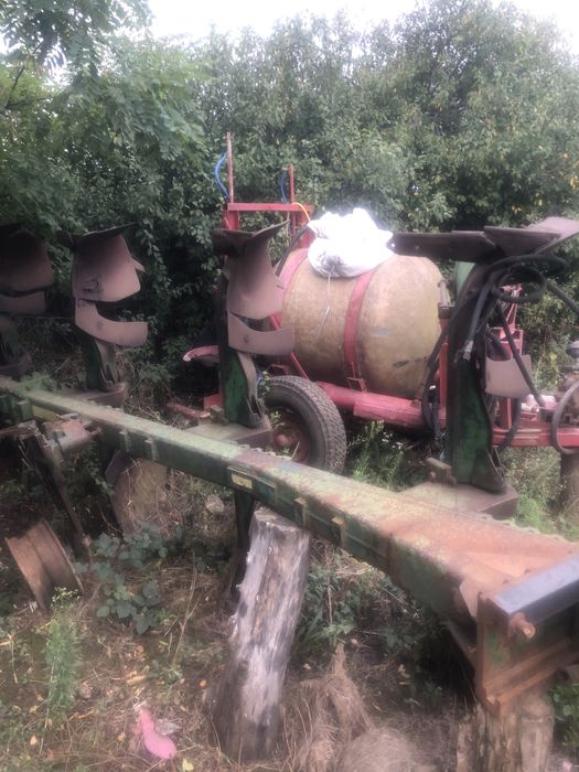 Plug cu doua trupite romanesc