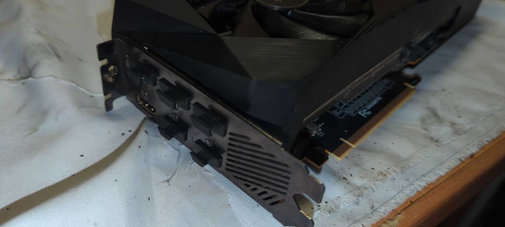 AORUS GeForce RTX™ 3070 8G