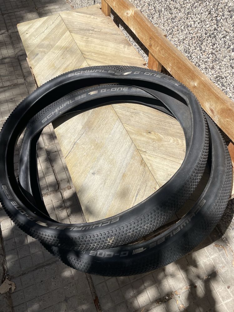 Продавам 2 бр Външни гуми 27.5 Schwalbe G one