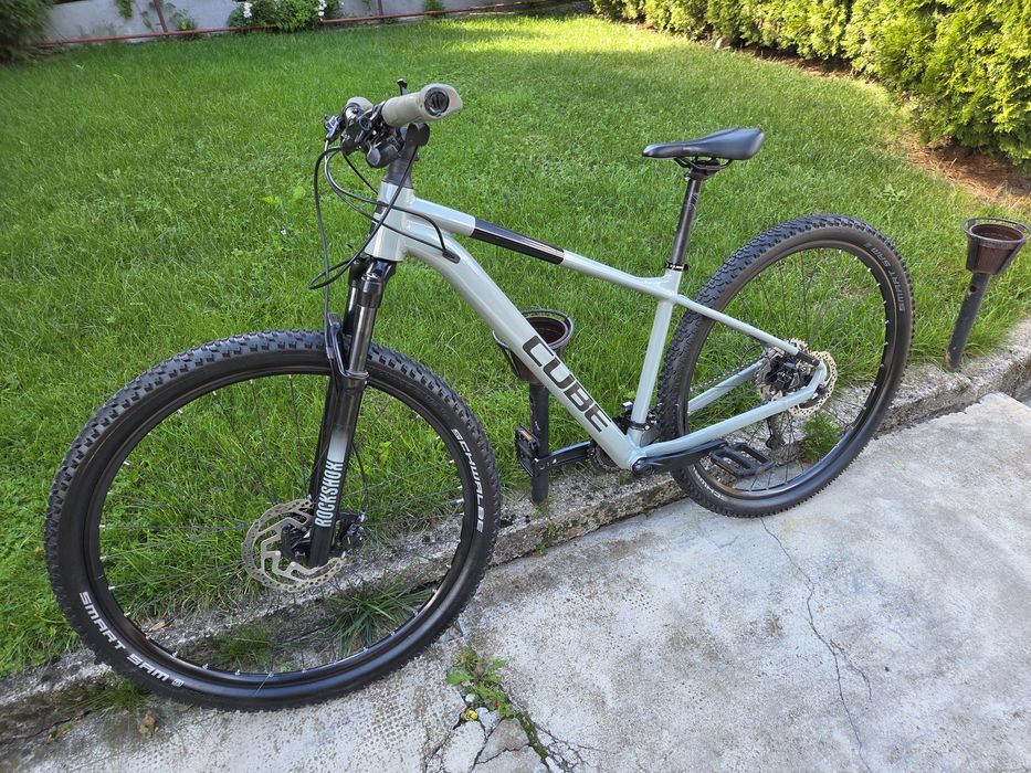 Bicicleta 29 Cube Attention RockShox  2x11