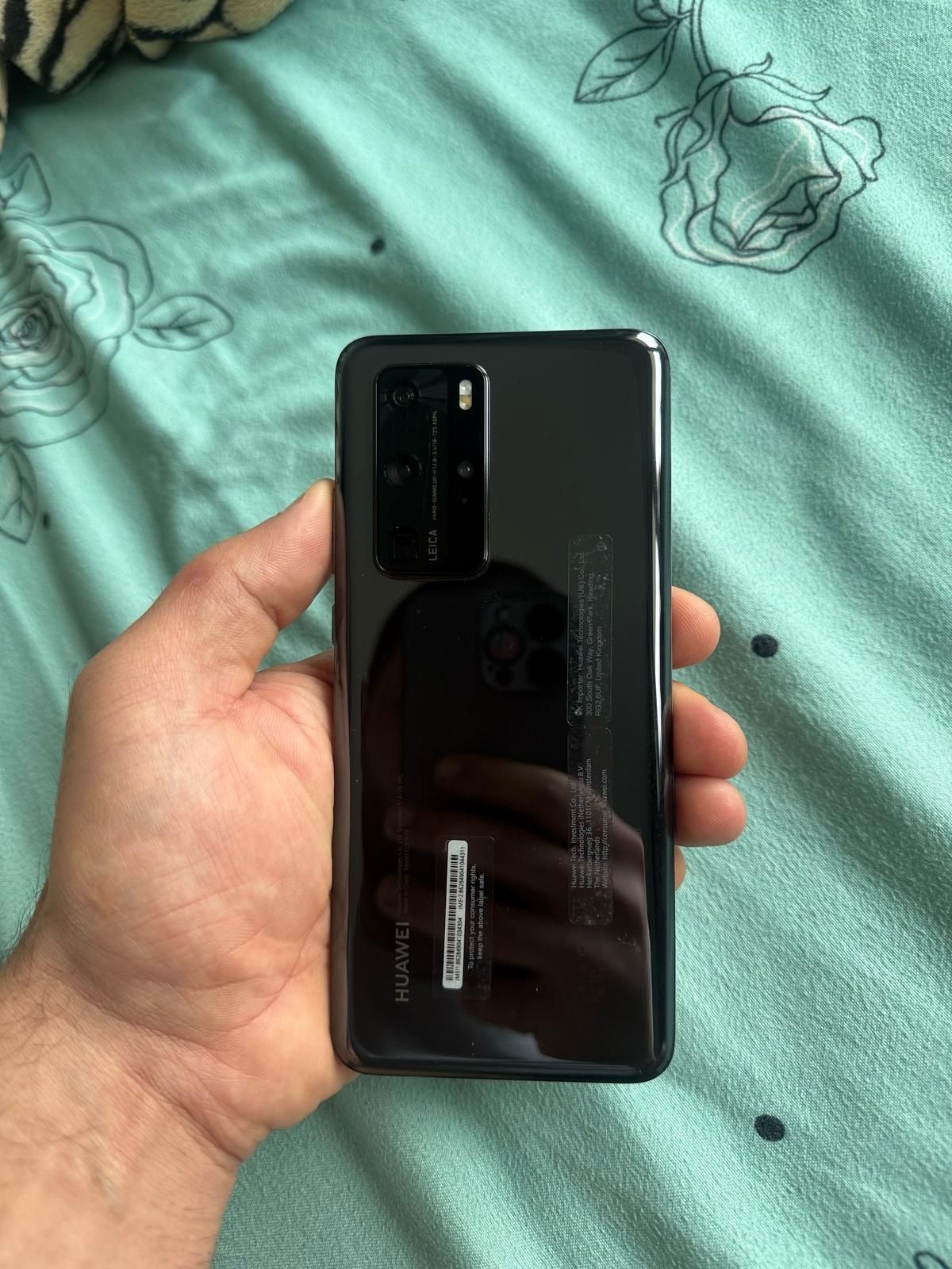 Vând Huawei P40 Pro