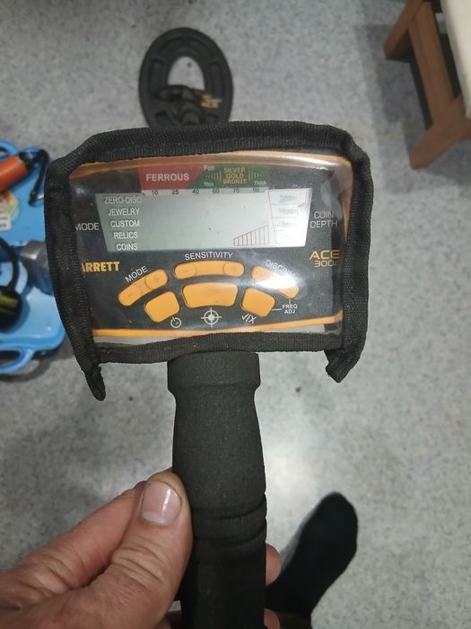 Металоискатель GARRETT ACE 300I