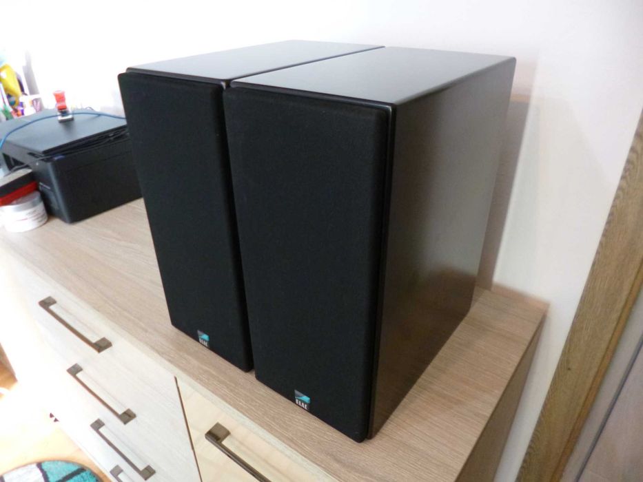 Boxe raft Elac Elegant 307