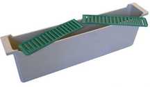Hranitor plastic alimentar cu plutitor 3,3 litri