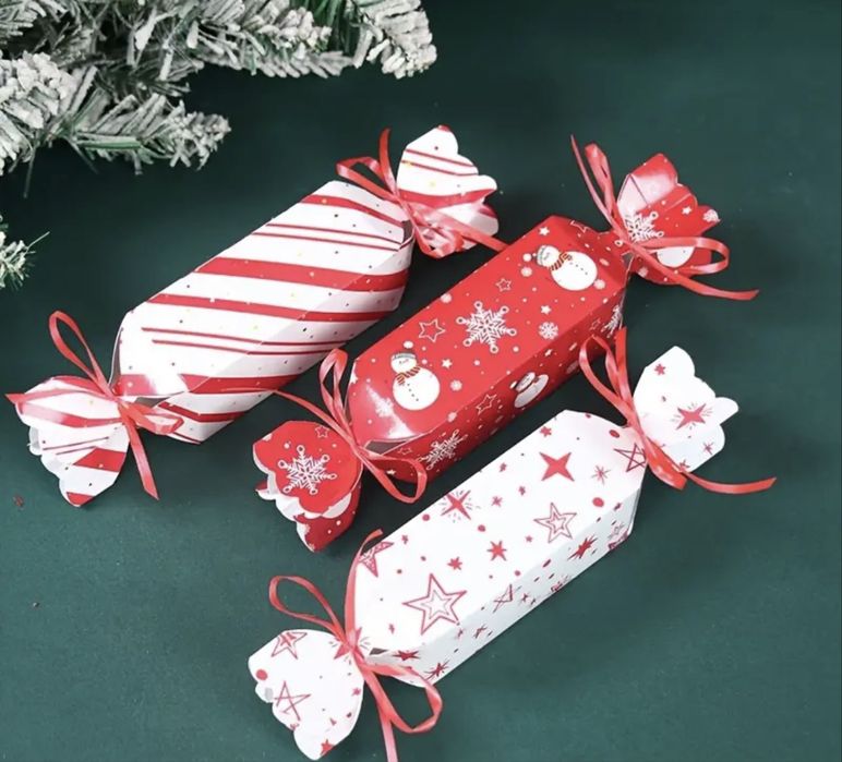 Коледни подаръци