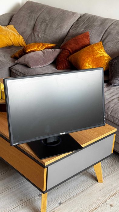 Vand pachet 2x Monitor Asus Gaming VG245HE 24" (inch) + suport perete