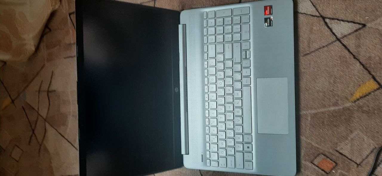 hp laptop 15s-eq3xxx