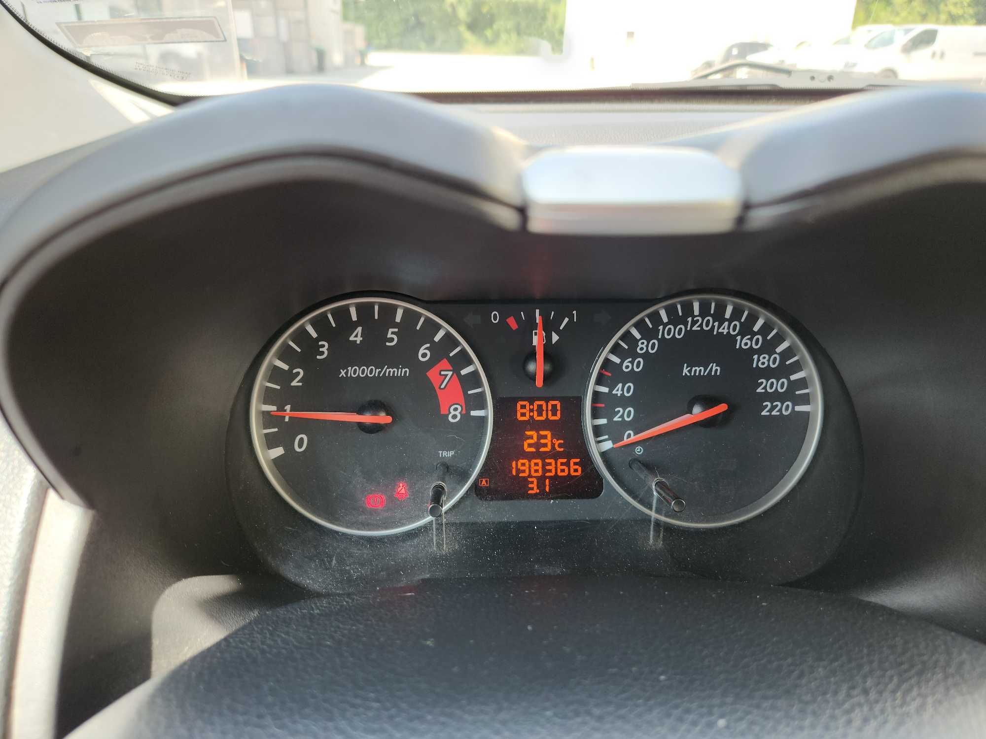 Nissan Note 1.4 бензин