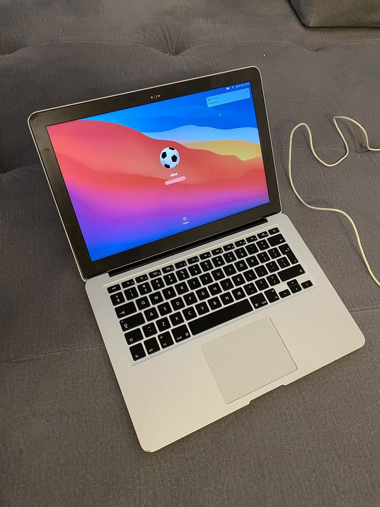 Apple MacBook Air 13” Laptop