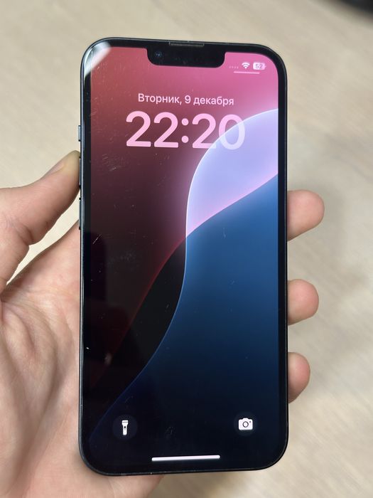 Продам Iphone 13 256GB