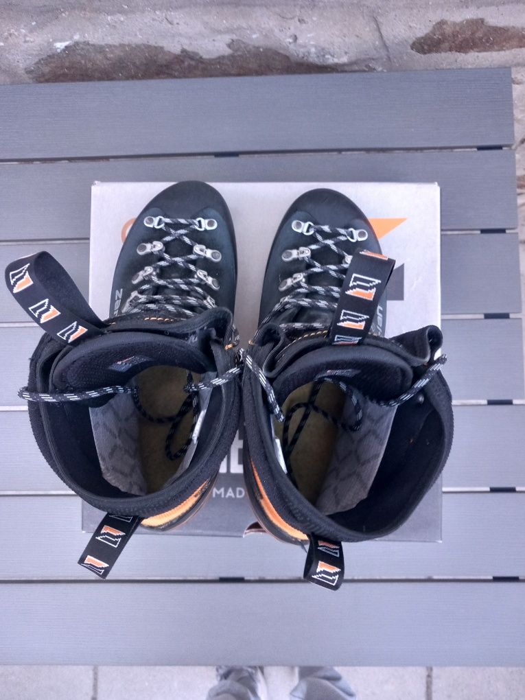 Туристически обувки Zamberlan Mountain Pro EVO GTX RR PU, номер 44