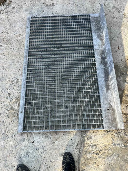 Vand grătare zincate