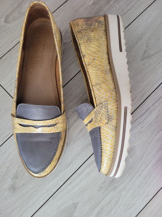 Pantofi de piele marime 37