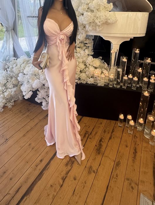 Уникална дизайнерска рокля