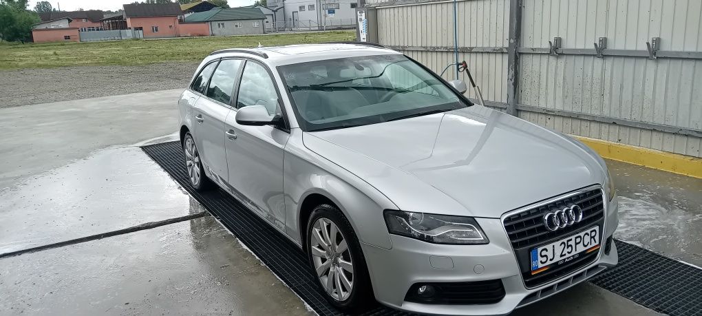 Vand Audi a4 b8 170cai 2010