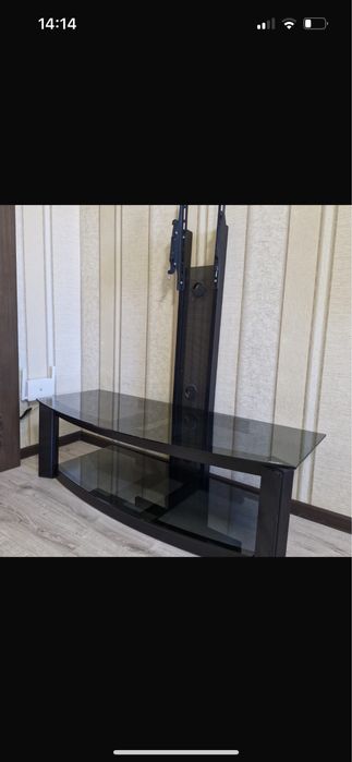 Продам тумбу под тв