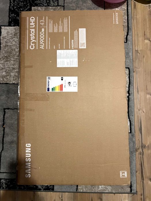 Televizor Smart TV Samsung AU9000 108cm Diagonala, 4k , 120hz HDR10+