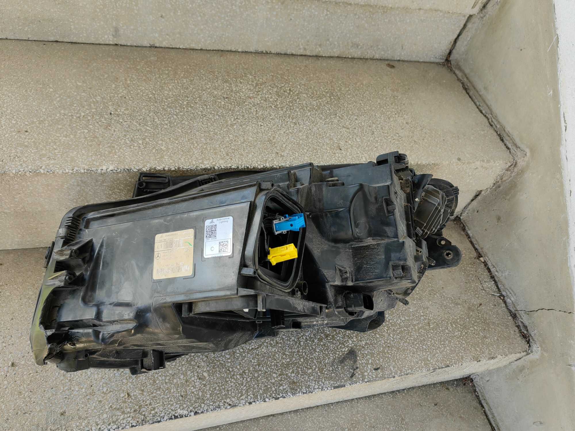 Фар Mercedes GLE W166 LED /Фар  Мерцедес ГЛЕ W166/Фар Mercedes ML W166