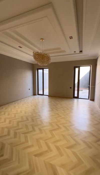 Chilonzor Dómbirobod 1 sotik 4 xona katedj sotiladi