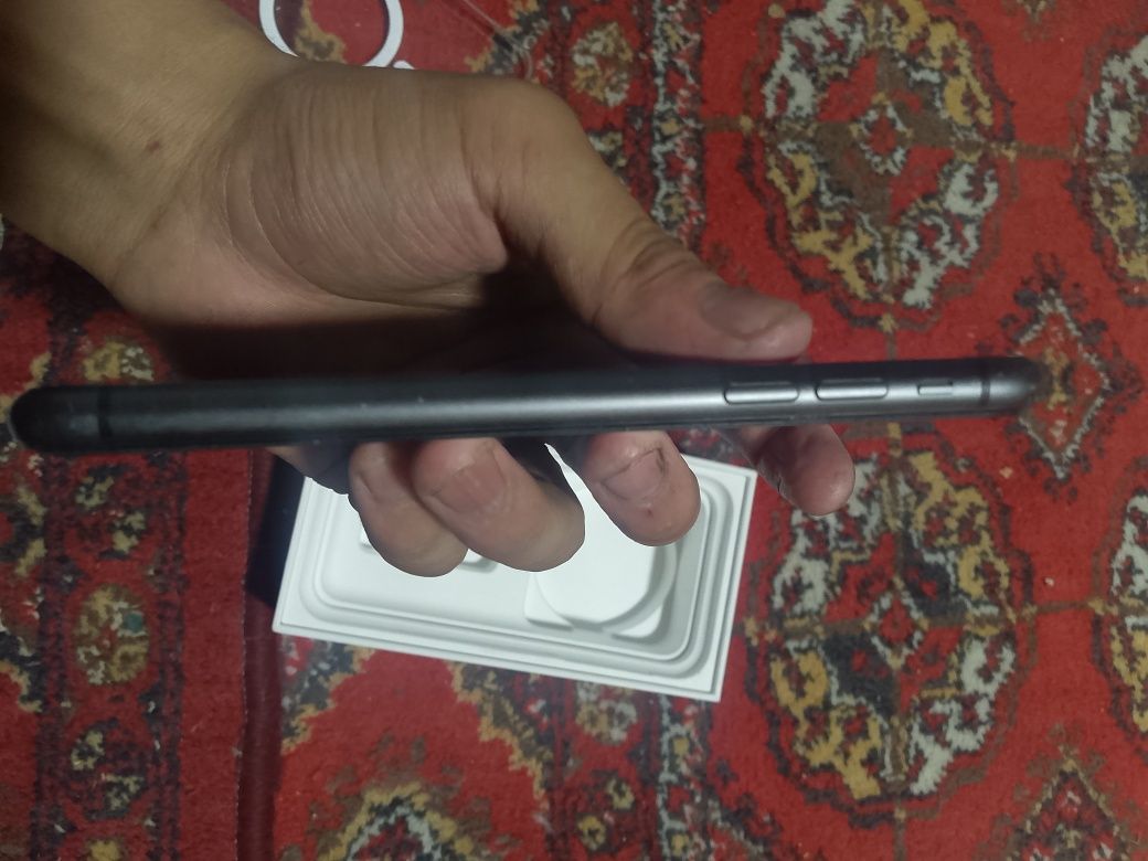 iPhone 11 yumkost 86