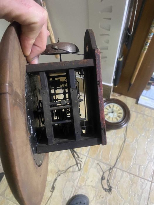 Ceas taranesc de perete cu pendul