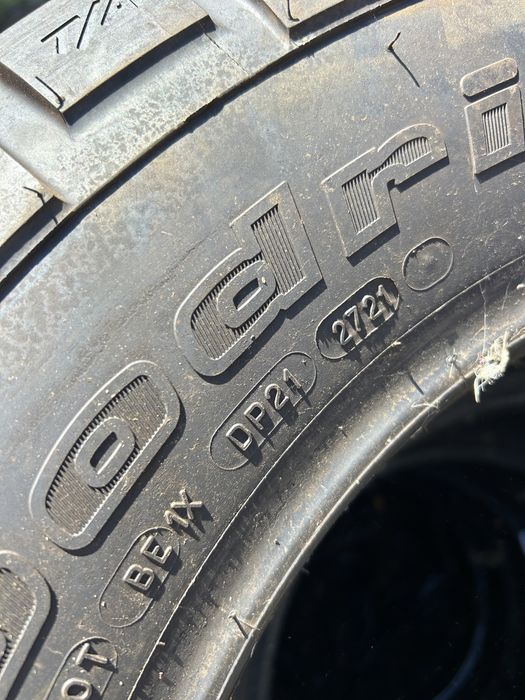 255 75 17 Goodrich  at Noi