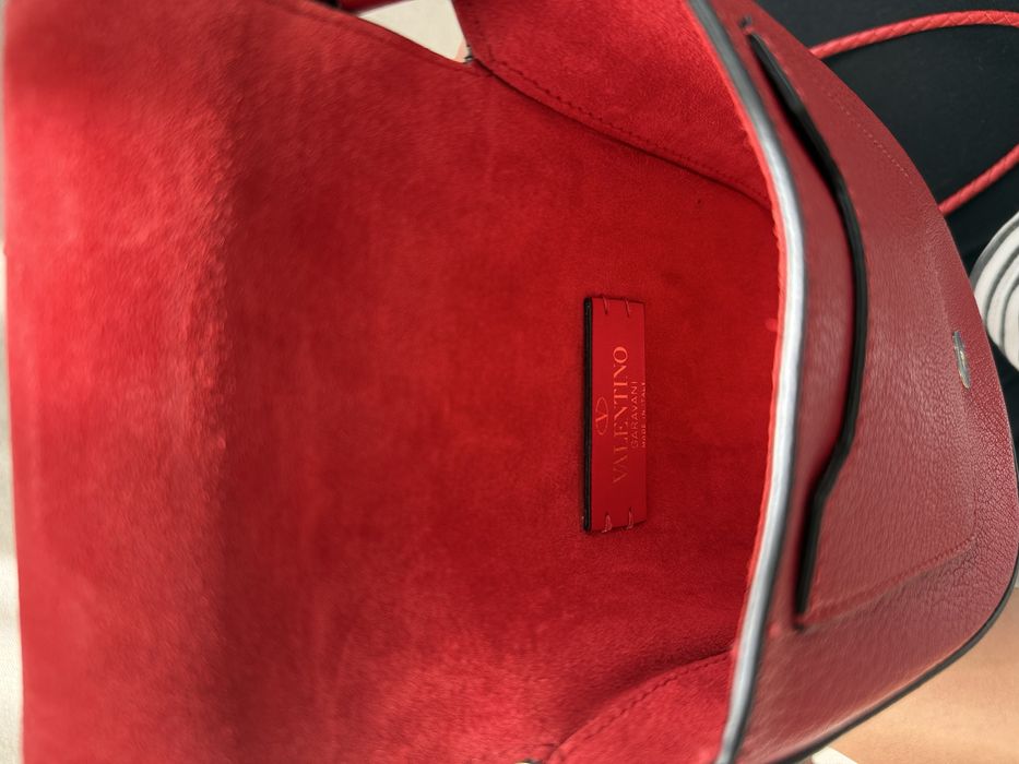 Valentino Garagani Vring crossbody