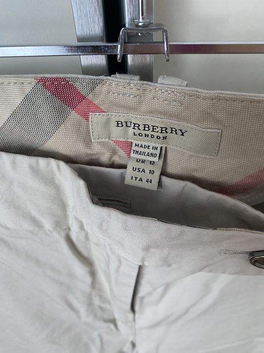 Burberry- Pantaloni scurti eleganti