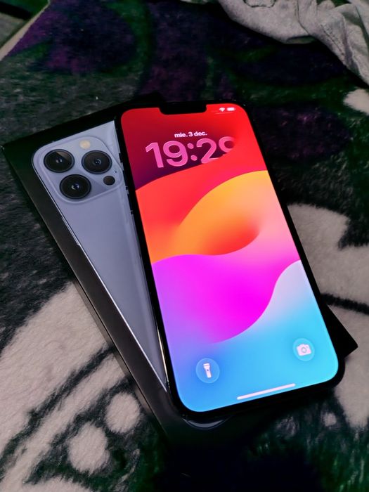 Vand iphone 13 pro max 256 gb cutie,full box