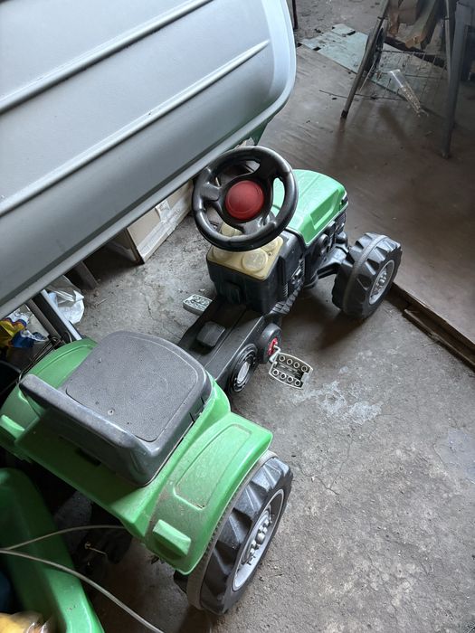 Tractor cu pedale pentru copii Pilsan