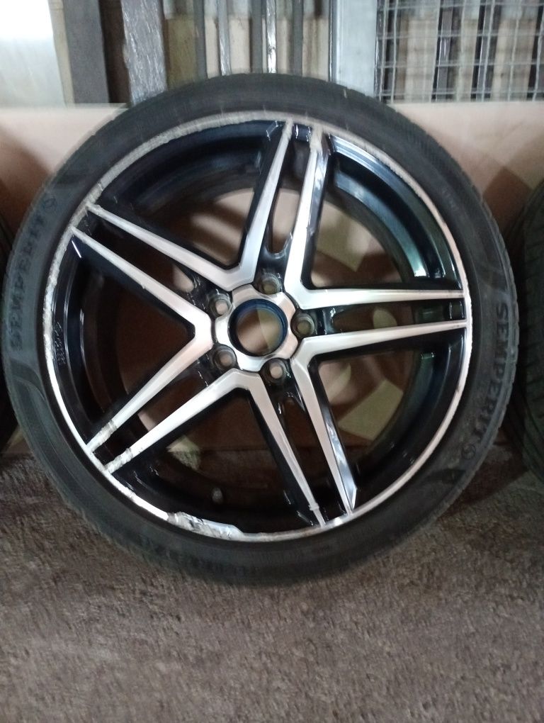 VW GOLF 5 и 6 джанти със летни гуми 225/45/18, 8J, ET45 5x112 цо 56~70