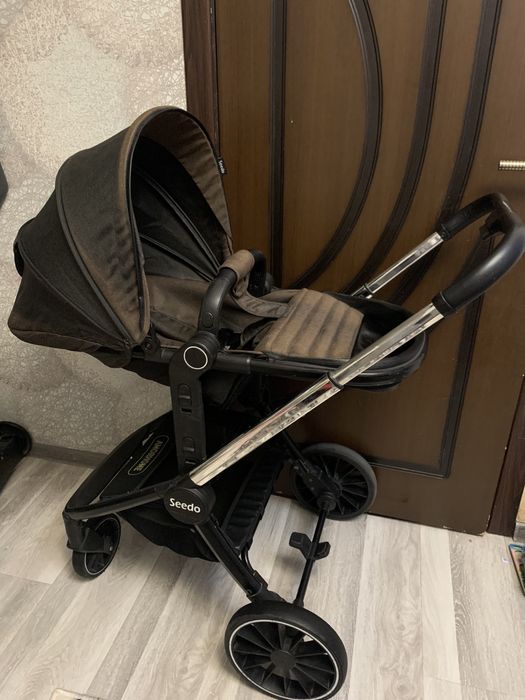 Продам детскую коляску 2в 1