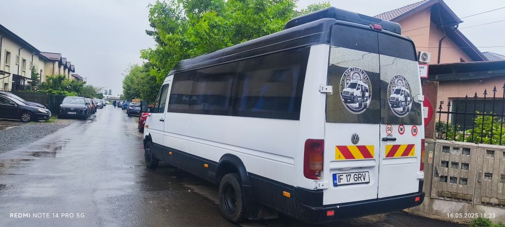 Vând microbuz Lt 46