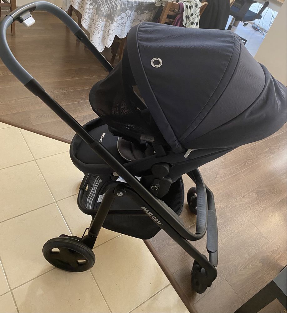 Количка Maxi Cosi комплект шаси, седалка и кош за новородено