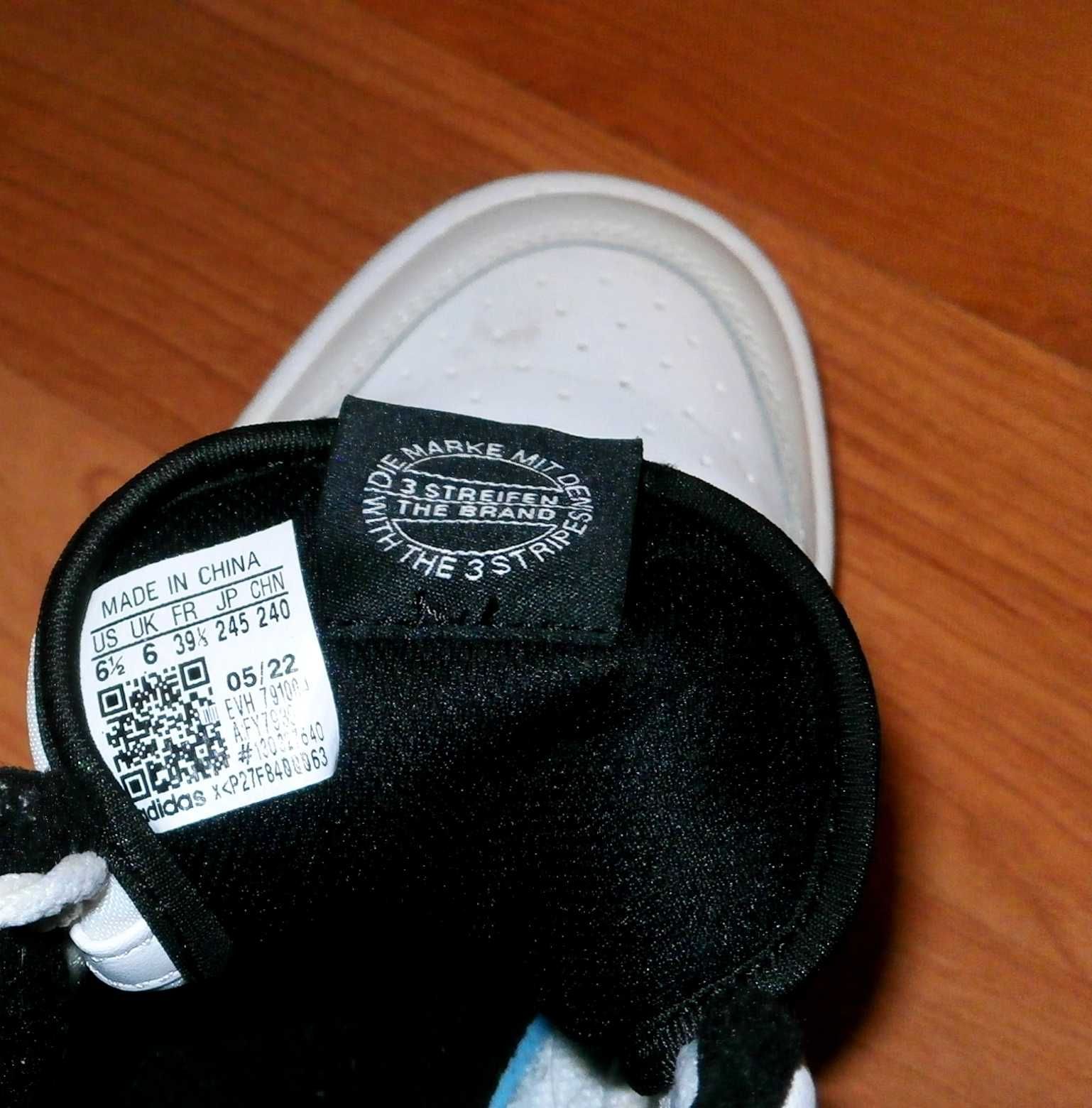 Ghete Adidas Originals Forum Mid Unisex Sneakers high, aproape noi