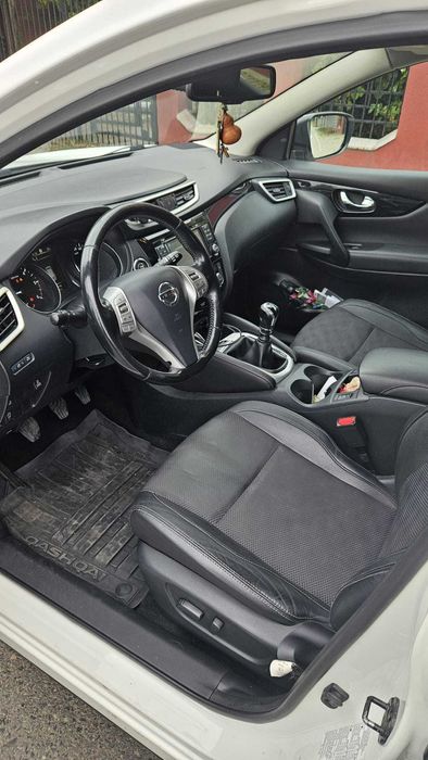 Nissan Qashqai J11Tekna 4x4 1.6 Diesel 130 cp
