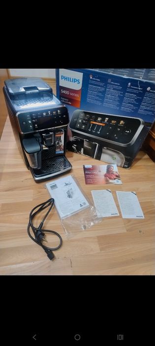 Expresor automat Philips 5400 latte go