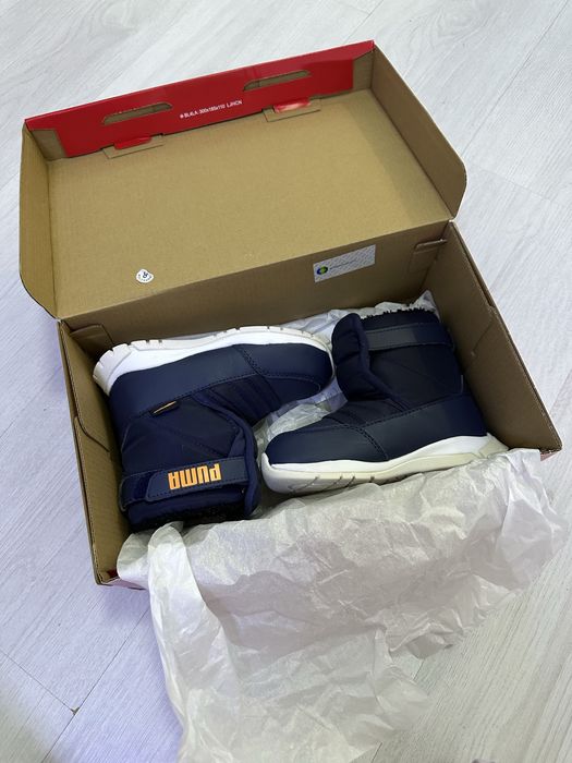 Детски зимни ботуши Puma и детско яке Mango