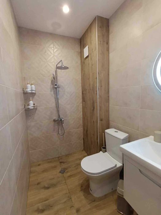 Нов, луксозен апартамент в Студентски град – нощувки / краткосрочно