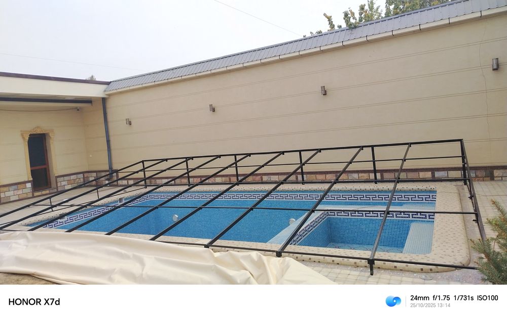 Басен бассейн салафан капсула баннер банер установка