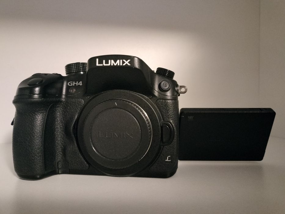 Panasonic gh4 body