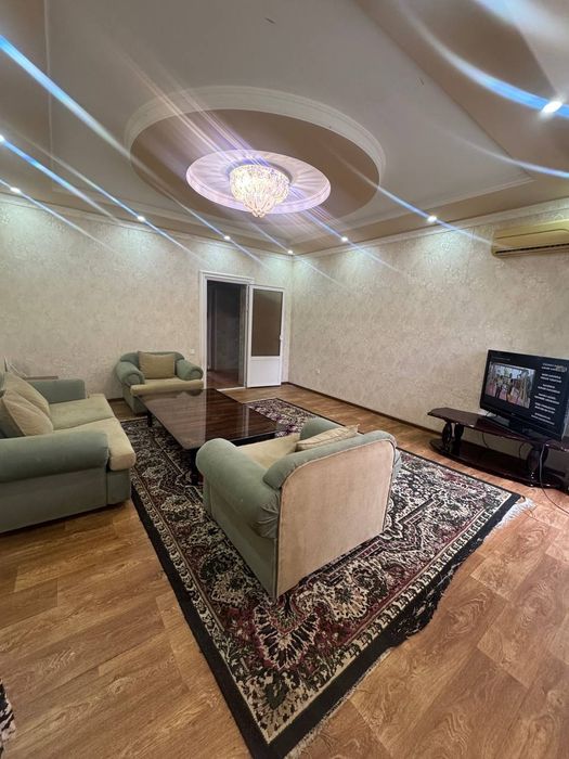 Продажа 3 хона 2 етаж 9 етажл 
Қора қамиш 2/1
Ровиди
Бакон 2*6