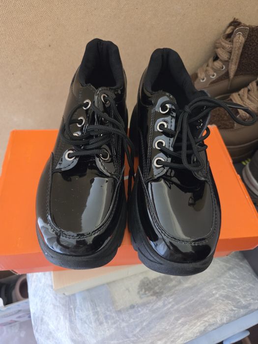 Ботинка женская обувь