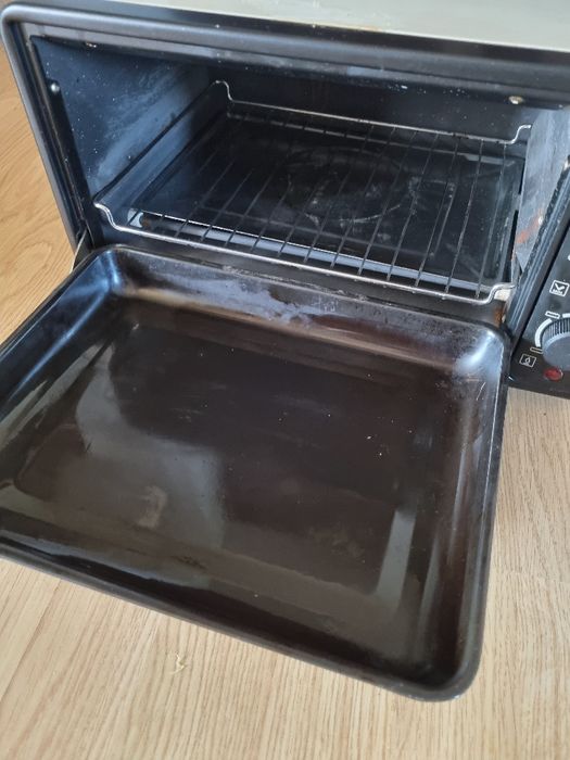 Cuptor electric Kenwood