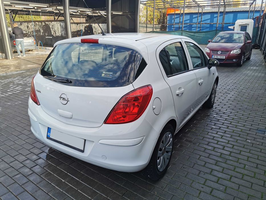 OPEL CORSA • 1.2 benzina • 80 CP • 2010 • 157.000km • ocazie